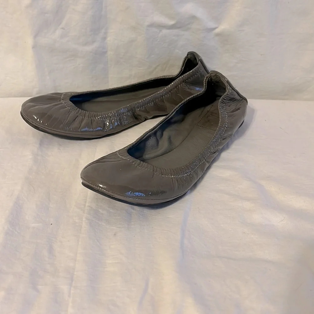Tory Burch Eddie Patent Leather Scrunch Back Ballet Flat